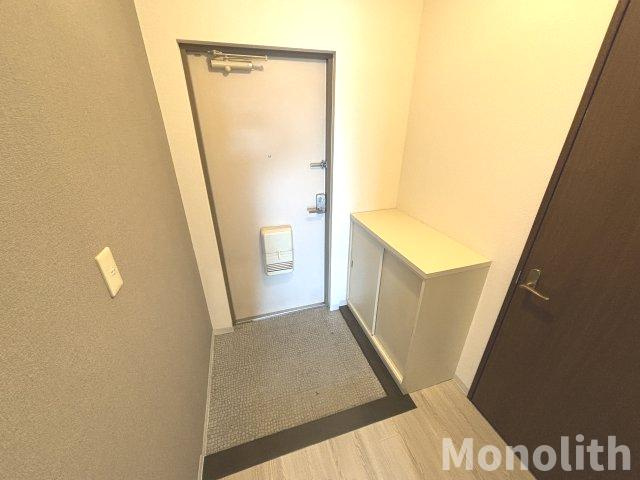 オースター５番館の玄関