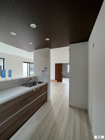 綾瀬市小園５期　全３区画　１号棟の内装|同じ工務店様の施工例です。