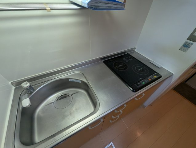 ヴェルドミール栄根のキッチン