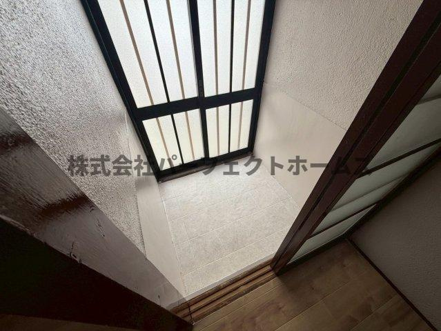 羊燈館＆むっちゃんメゾン枚方御殿山の玄関|毎日通る玄関はこちらです