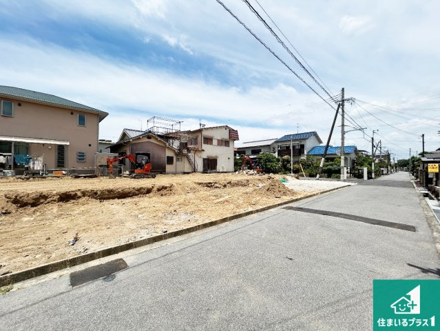 1(土)2(日)現地説明会　葛城市疋田　第6期　新築一戸建ての外観|ご案内の際は現地集合はもちろん、ご自宅の送迎や最寄りの駅迄のお迎え等お気軽にご相談ください。