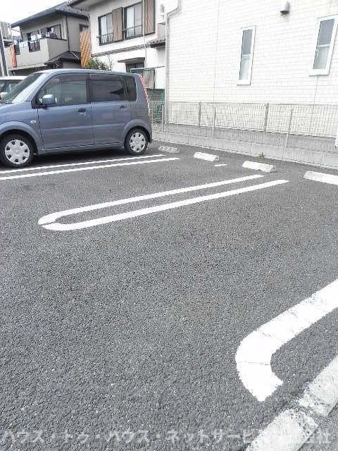 アリエッタ柏の駐車場