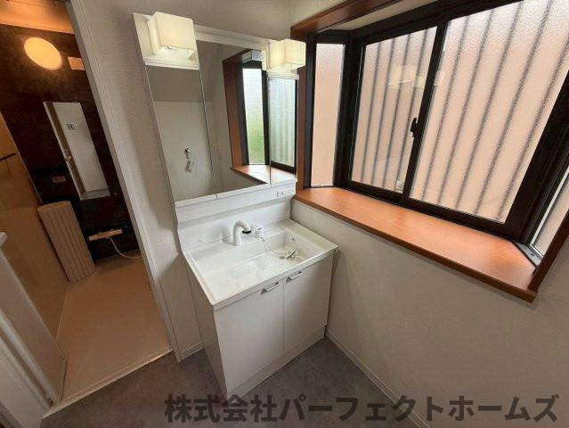 【独立洗面台】の画像