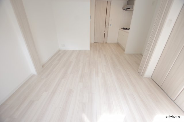 S-RESIDENCE阿波座WEST　仲介手数料無料の洋室
