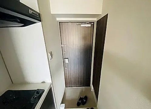 葛飾区高砂６丁目の賃貸マンションの玄関