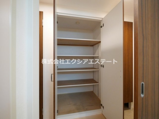 URBAN TERRACE ABENOの収納