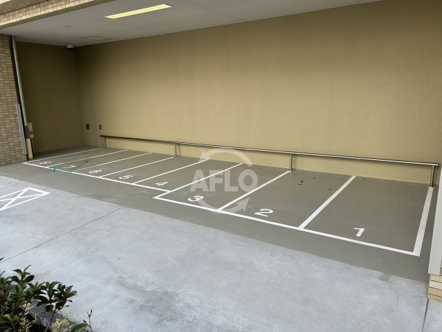 ORSUS大阪福島のその他共用部分|リヴェント福島　バイク置き場