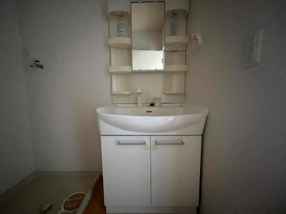 プラムパディーの洗面所|コンパクトで使いやすい洗面所