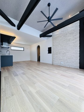 KUGENUMA RESIDENCEー海から始まる、家族の日常の間取り