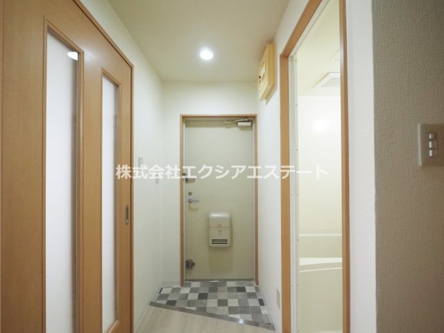 グレース上本町の玄関