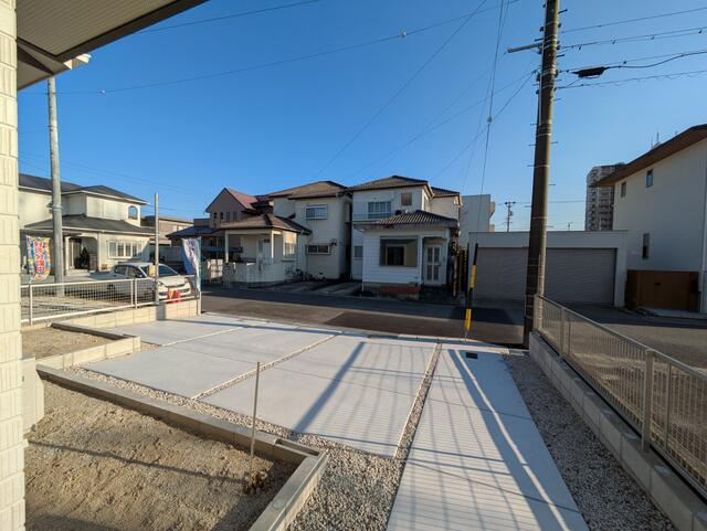 【トーヨーホーム売主/完成済】中島中町四丁目A分譲のその他|玄関から見た周辺環境