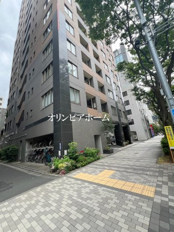 アクシア日本橋　角　部屋　リ　フォーム済の外観