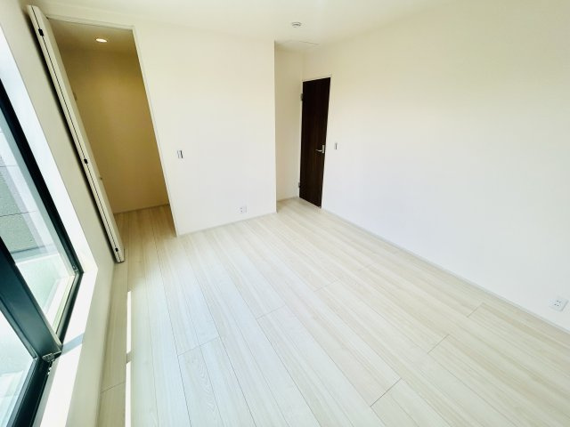 八千代市勝田台６丁目の洋室