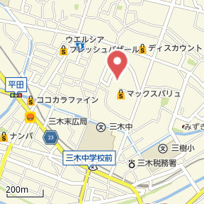育英ハイツD棟の地図