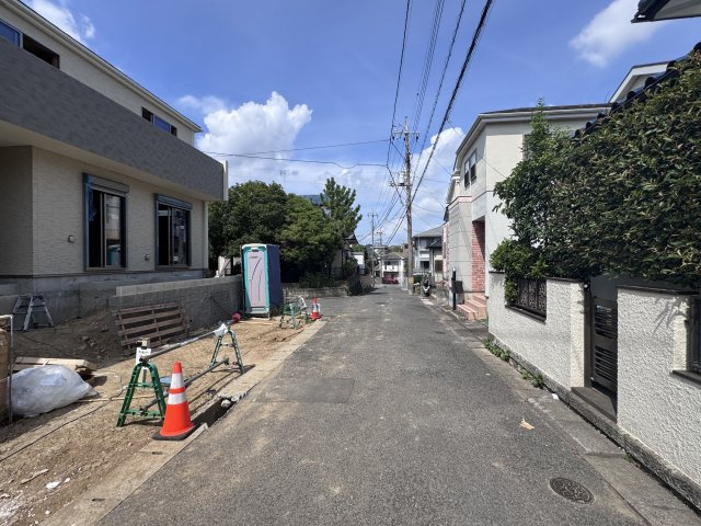 柏市東中新宿３丁目新築戸建の前面道路含む現地写真|南東側前面道路