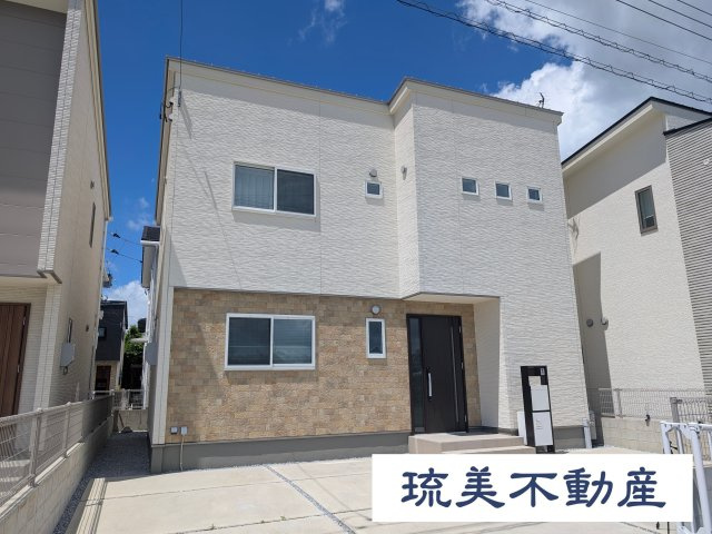 沖縄市大里Ⅱ期（全14棟）2号棟