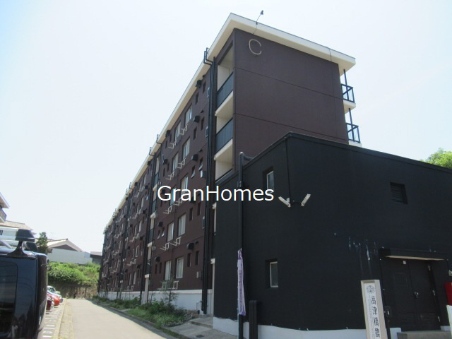 高津橋農住団地Ｃ棟の外観