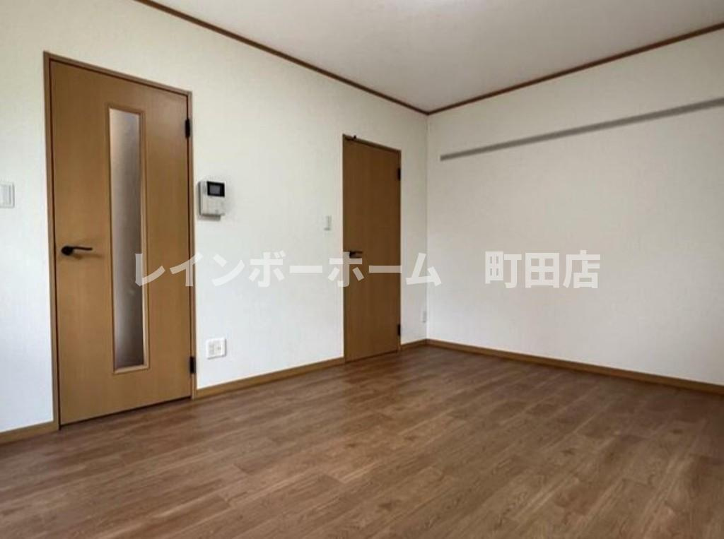 アスティオン相模台※初期費用分割あと払いサービス利用可能物件の居間・リビング