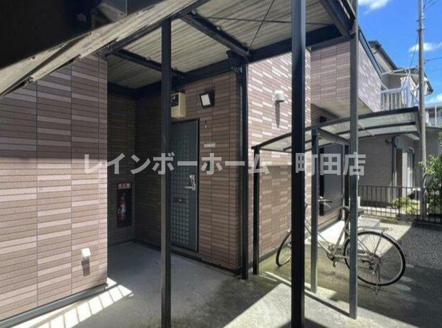 アスティオン相模台※初期費用分割あと払いサービス利用可能物件のエントランス