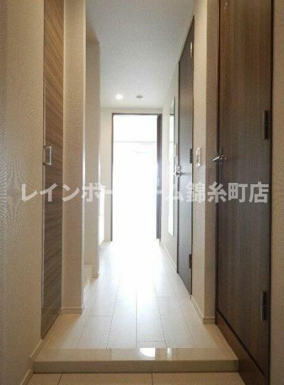 江東区東砂３丁目の賃貸マンションの玄関