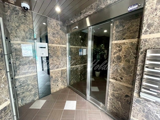 イーリス天王町のエントランス