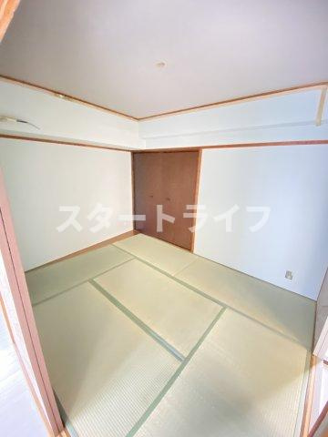 大阪市東淀川区東中島１丁目の賃貸マンションの収納
