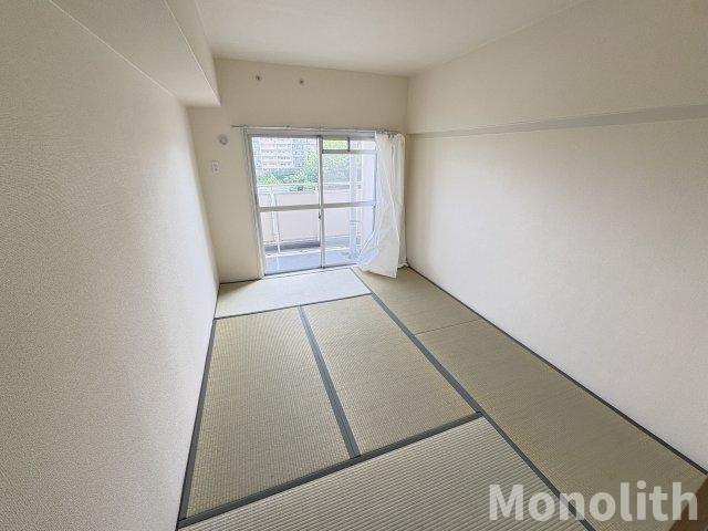 泉北鴨谷台３丁6号棟の和室