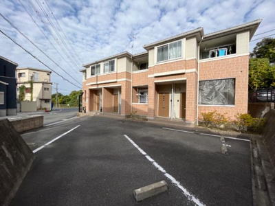 【外観】 | コンフォール菟道 | 外観写真（昼）