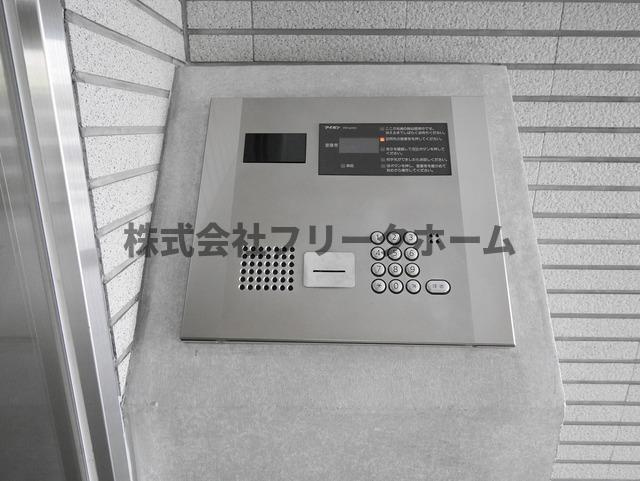 小金井市緑町５丁目の賃貸マンションのセキュリティ