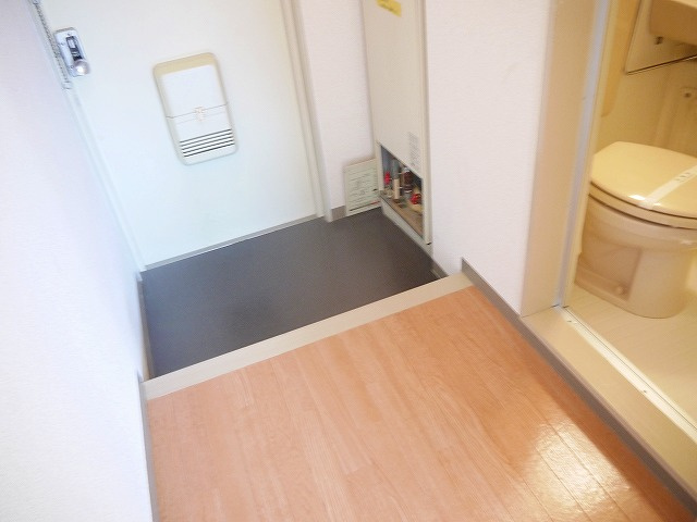 トータスBldの玄関