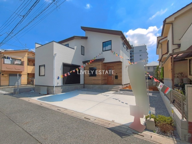 草加市新善町 新築分譲住宅の外観