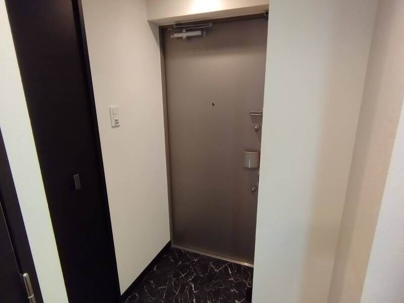 アスヴェル大阪城WESTIIの玄関