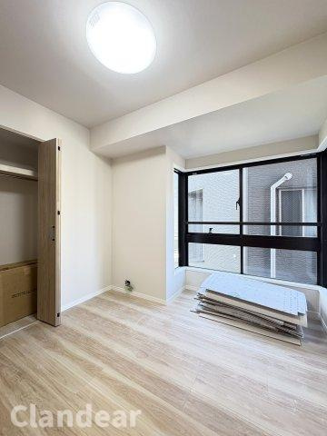 アドリーム西新井の居間・リビング|ドキドキの新生活も、安心してスタート。ぴったりの住まいを見つけませんか？クランディアが一緒に住まい選びをサポートします‼　まずは、お気軽にお問合せください　＃クランディア