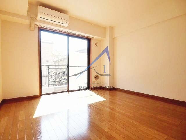 アルカディア・Ⅱの居間・リビング|洋室のお部屋です。