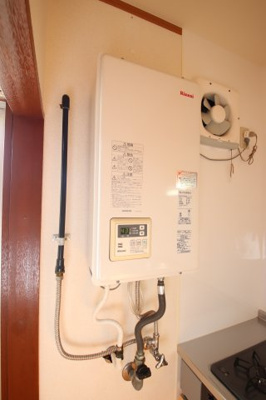 【設備】 | マンションシャトロー | 給湯器