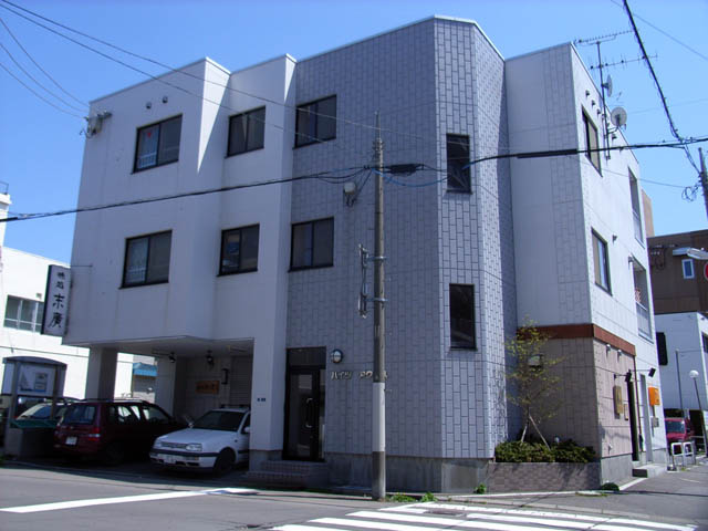 ハイツアクロス