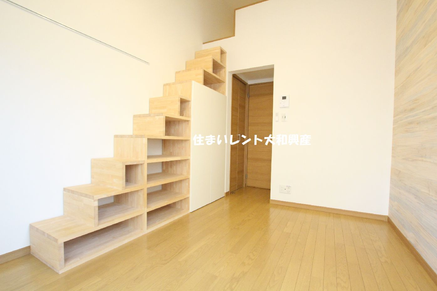 アザーレ・パッシオ町田の居間・リビング