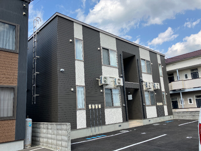 千歳市富士３丁目のアパート