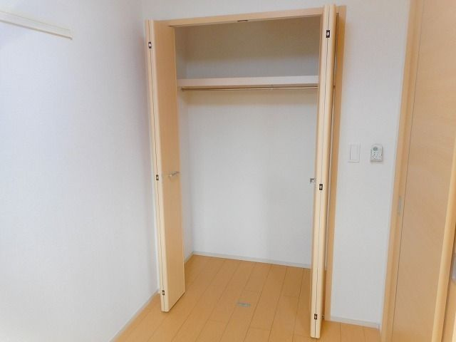 ノーブル港西　Ⅰの収納