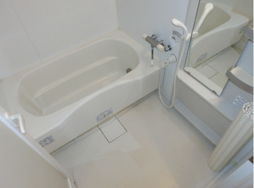 熊本市中央区新大江２丁目の賃貸マンションの浴室