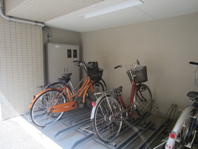 ステージファースト西巣鴨の駐車場|駐輪場も完備です