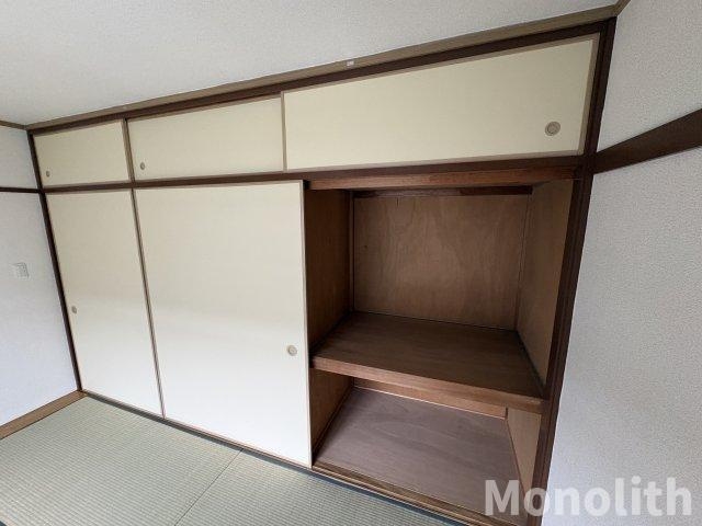 泉北城山台３丁14号棟の収納