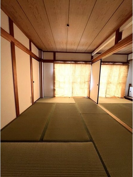 富士丸マンションの和室