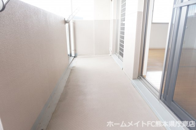 ムライチマンション熊高東のバルコニー