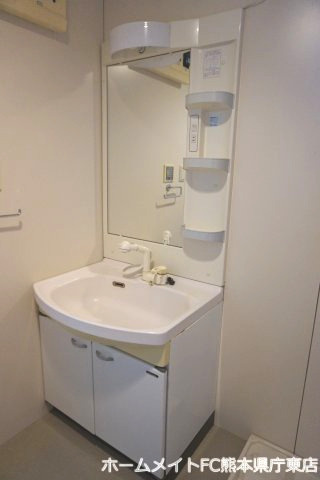 ムライチマンション熊高東の独立洗面台