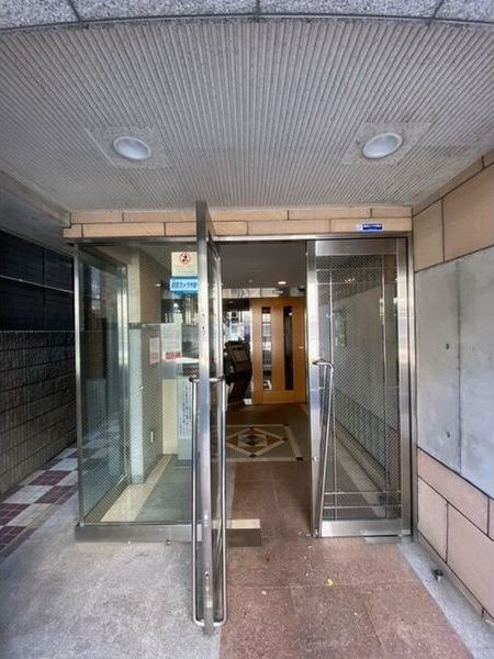 カテリーナ両国のエントランス