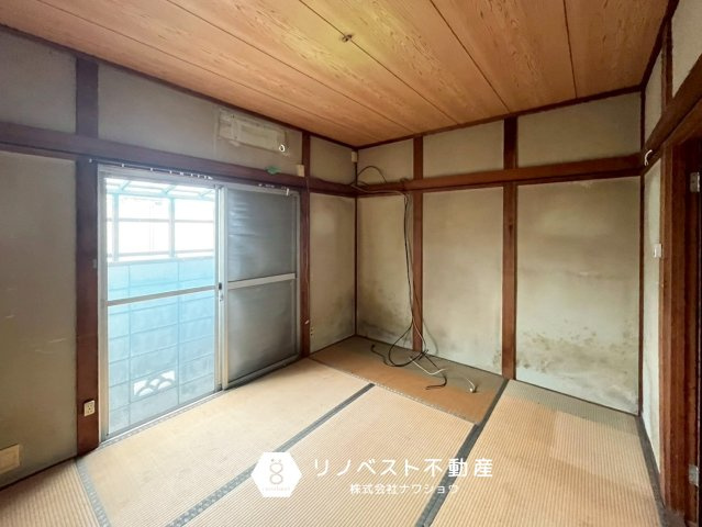 東大阪市新池島町1丁目の和室|約6帖の1階和室♪
家族団らんスペースやゲストルームにも◎