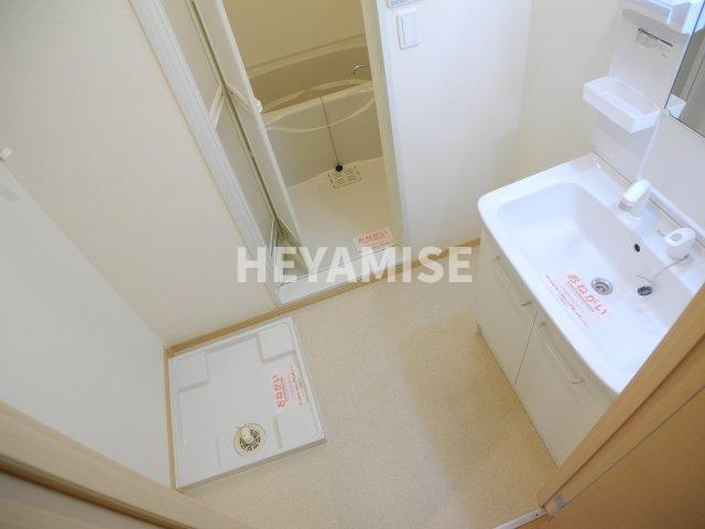 メゾンド・隆盛園Ⅱの洗面所|※反転タイプのお部屋です※現況を優先します※
