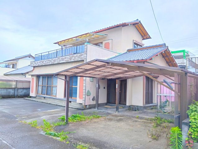 売土地　富士市今泉の外観|南側が道路に接しているので陽当たり良好です。