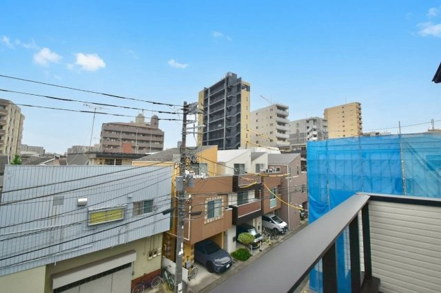 荒川区町屋6丁目　新築戸建　残3棟の展望|2026.07.12撮影

現地ご見学希望・資料請求などお気軽にお問い合わせ下さい！
03-5990-5201